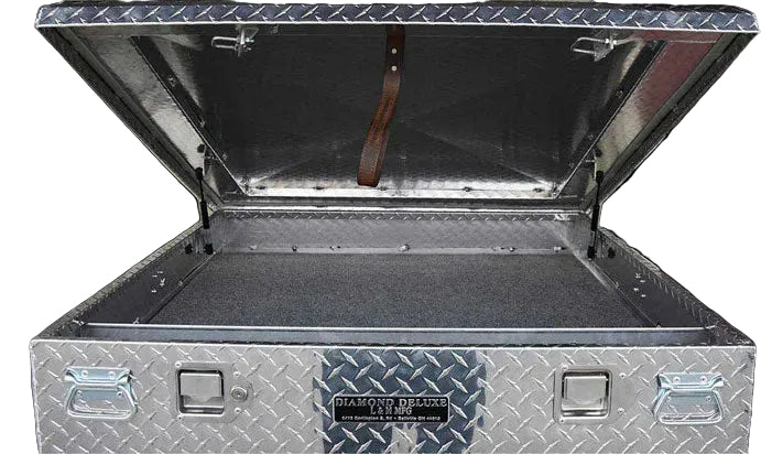 Diamond Deluxe - D Style Dog Box